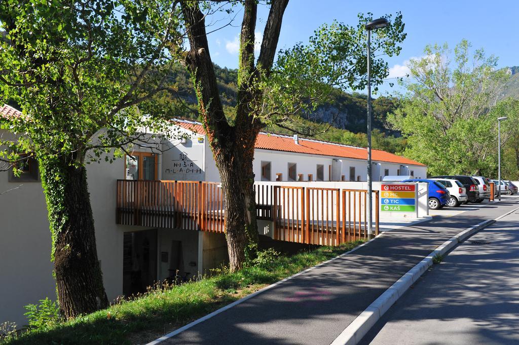 Youth Hostel Ajdovščina Eksteriør billede